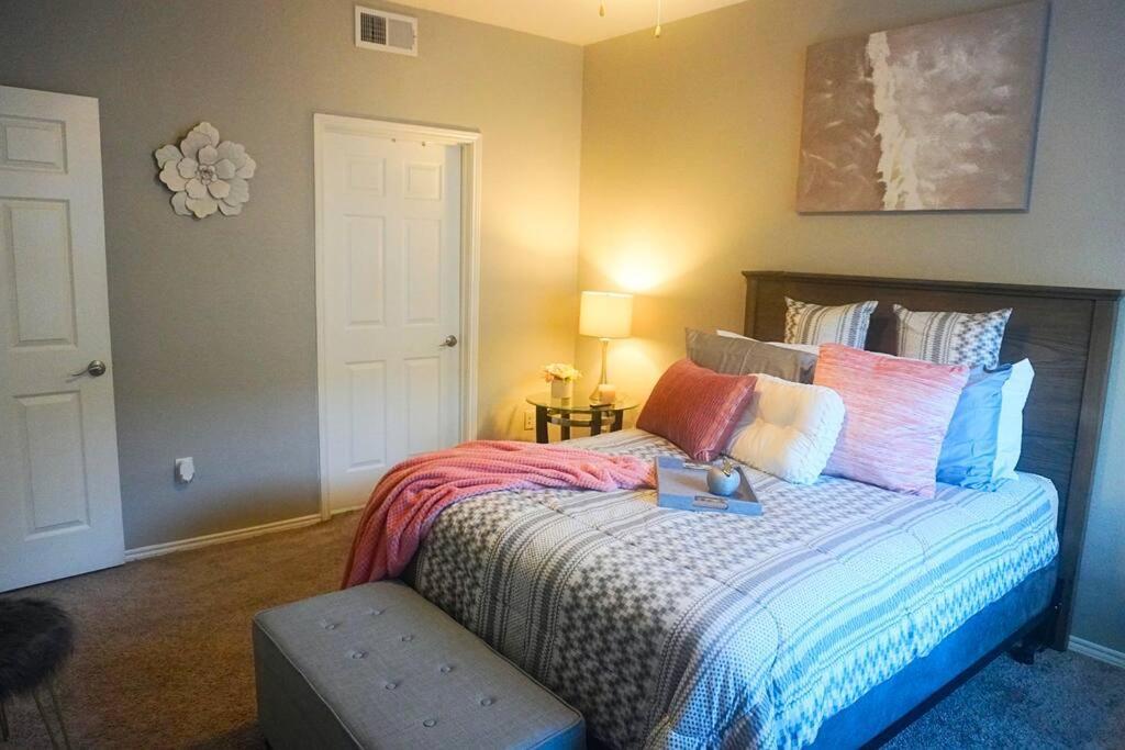 Contemporary Mid-rise By Downtown