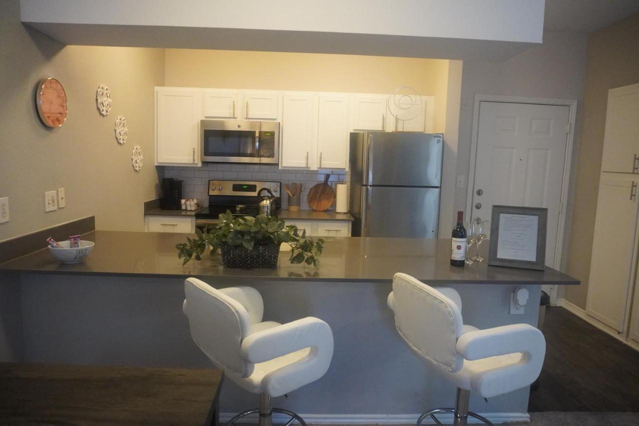 Contemporary Mid-rise By Downtown *